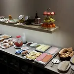 Alojamento de Acomodação e Pequeno-almoço La Maison Des Rêves 4*