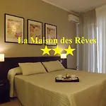La Maison Des Rêves Alojamento de Acomodação e Pequeno-almoço Syracuse